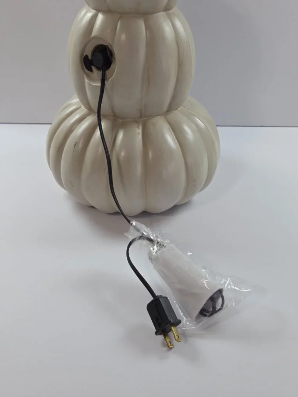 NWT At Home Halloween Hoedown Light-Up Stacked Jack-o’-lantern Blow Mold Discont